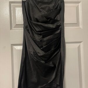 Elegant Black Ruched Dress